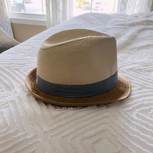 Infant fedora/beach hat!